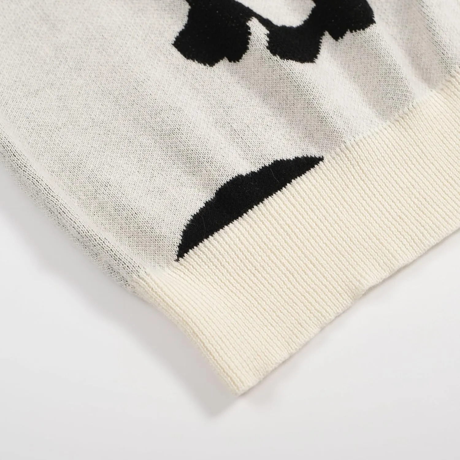 OXKNIT Men's Vintage Knitted Polo Shirt Button Down Black White Polo Short Sleeve Summer Shirt with Flower